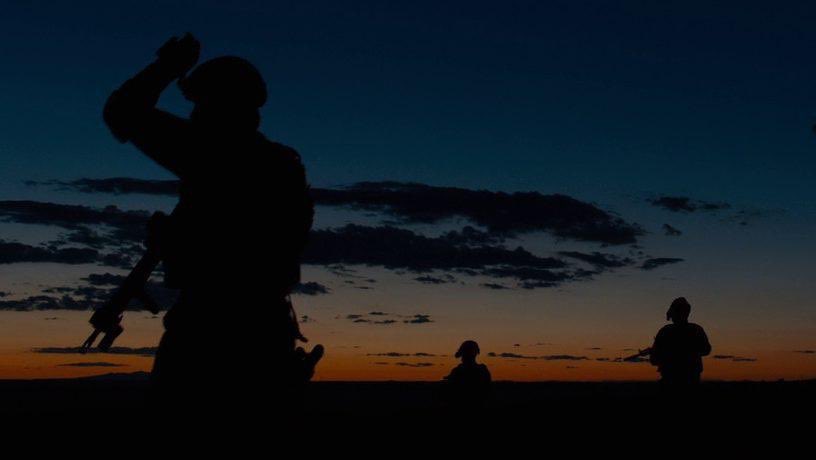 Lenscap's tweet photo. ‘Sicario’ (2015)
dir. Denis Villeneuve
dp. Roger Deakins https://t.co/AHckL6EDM1