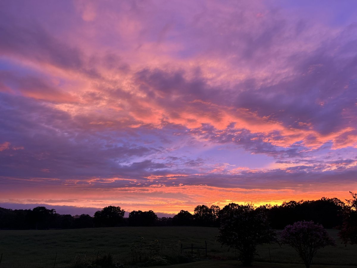 The reward after the “creepy looking clouds”….. #gawx <a href="/spann/">James Spann</a>