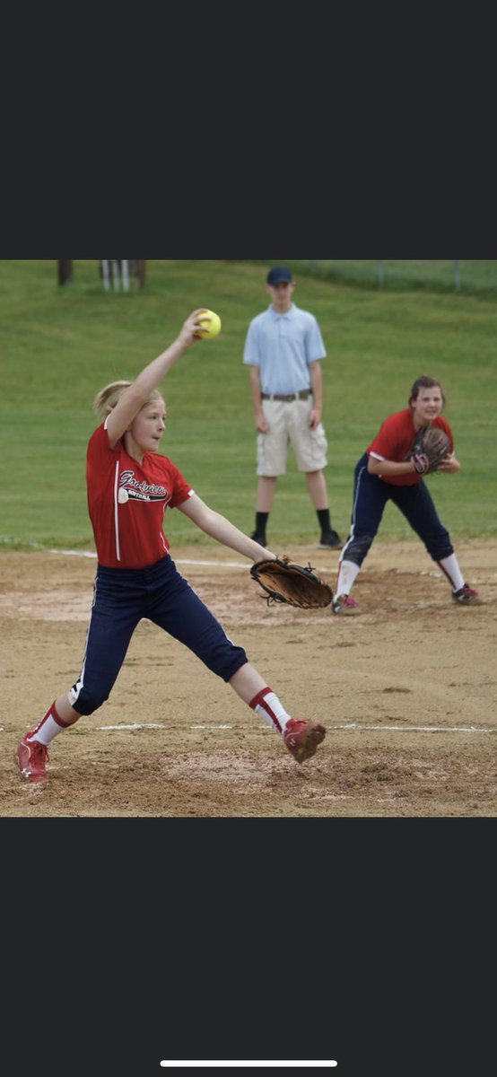 Tiegan36's tweet photo. 1 wk ago my travel ball came to an end. No stats needed anymore except that we ended as AFCS NATTY CHAMPS in T2! We sang, danced, cheered, laughed, cried, battled and never gave up at the biggest tourney possible. I am going to miss this team so much. #family #36out 💚🖤 https://t.co/ySkbhElKPV