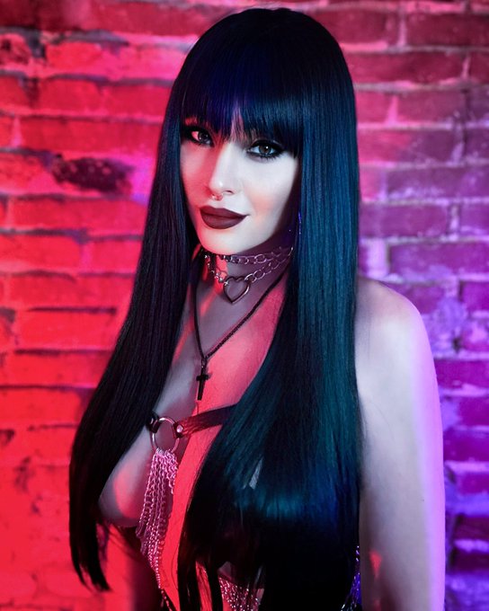 My OF voted for this week set, GOTH WON!  Full set now available here: https://t.co/gjvSMVdsiV https://t<a href="/tag/partner"class="tags"><span>#partner</span></a>