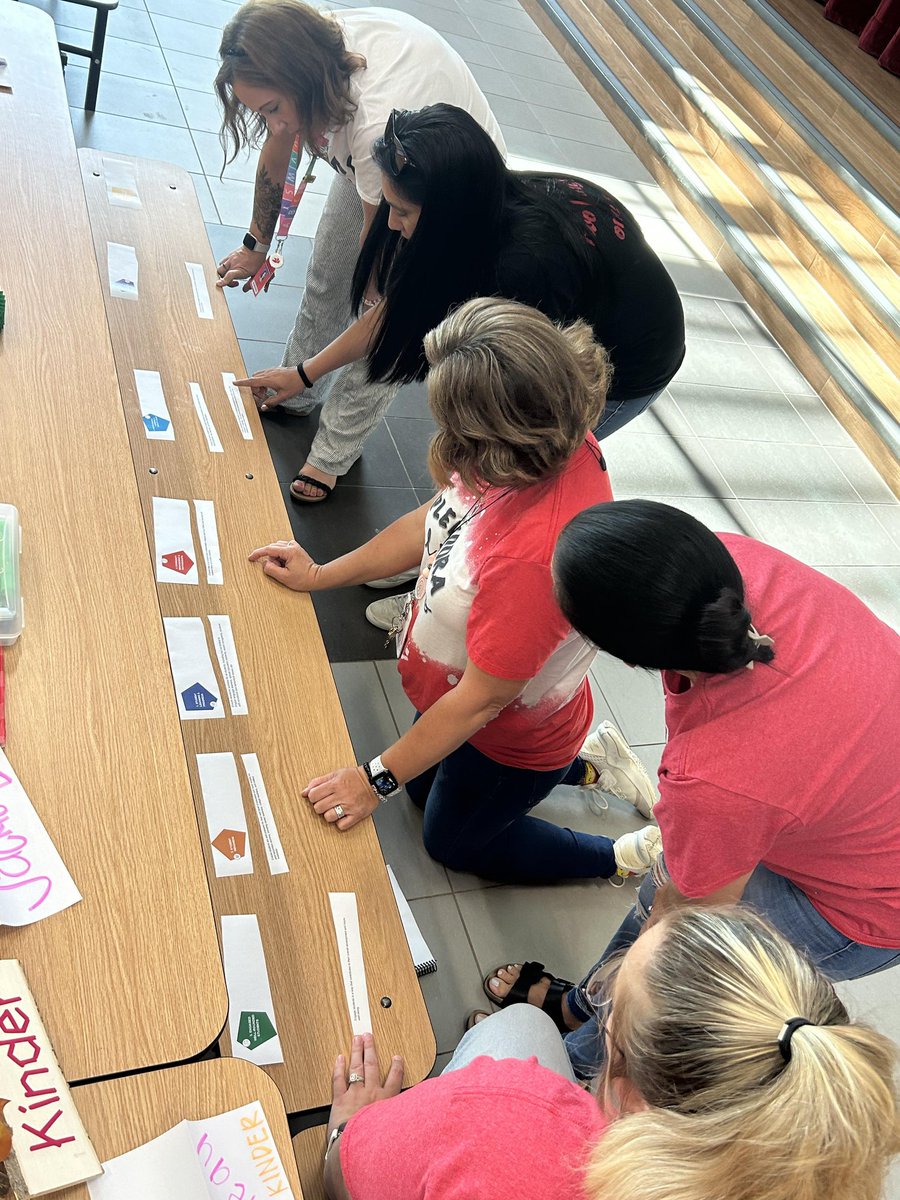 Timber Lakes Elementary tweet media