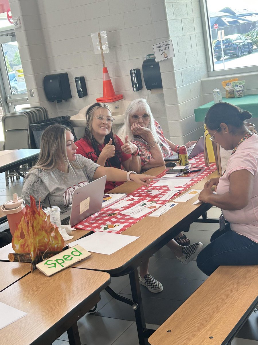 Timber Lakes Elementary tweet media