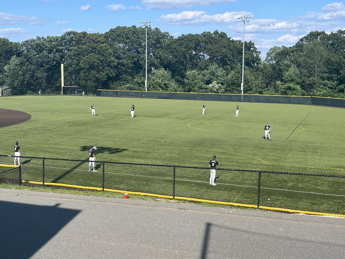 15U &amp; 17U NE getting ready for the championship at the NB Best of the Best Tournament!

15U NE advances thanks to a go ahead 3 run 💣 from Daniel Colon!

17U NE walks it off in extra innings thanks to a GW RBI from <a href="/StonehillBASE/">Stonehill Baseball</a> commit Ryan Leclair! 

Good luck to both teams!