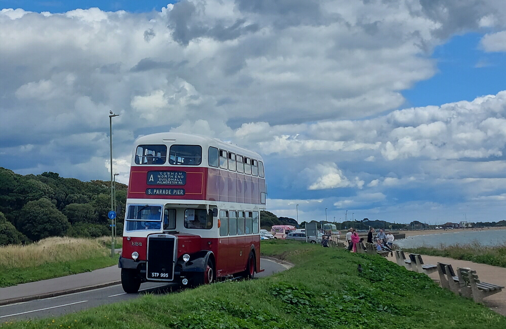 BobMockford's tweet photo. Stokes Bay Bus Rally, Sunday 6 August 2023. Photos, set 2 of 4. #stokesbay #busrally https://t.co/GLgLzlz9sx