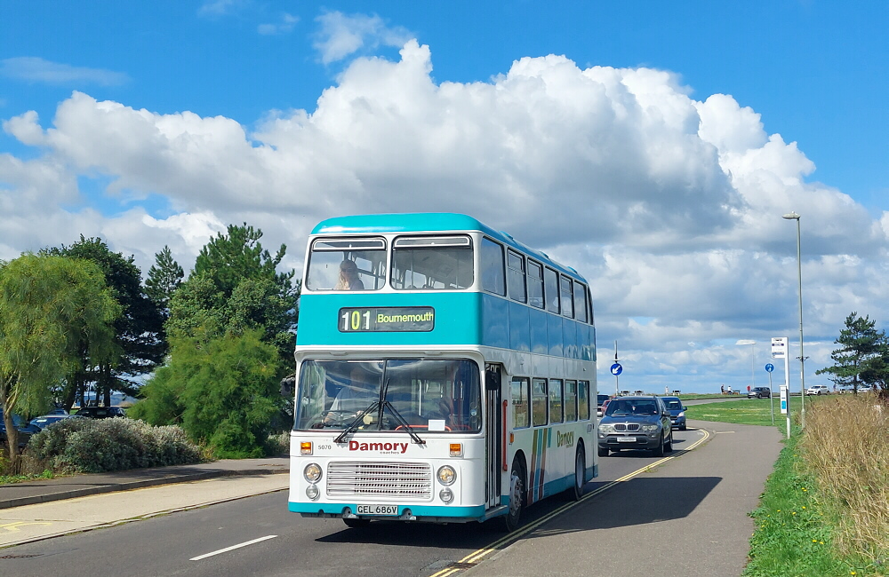 BobMockford's tweet photo. Stokes Bay Bus Rally, Sunday 6 August 2023. Photos, set 4 of 4. #stokesbay #busrally https://t.co/mdtjRK72m5