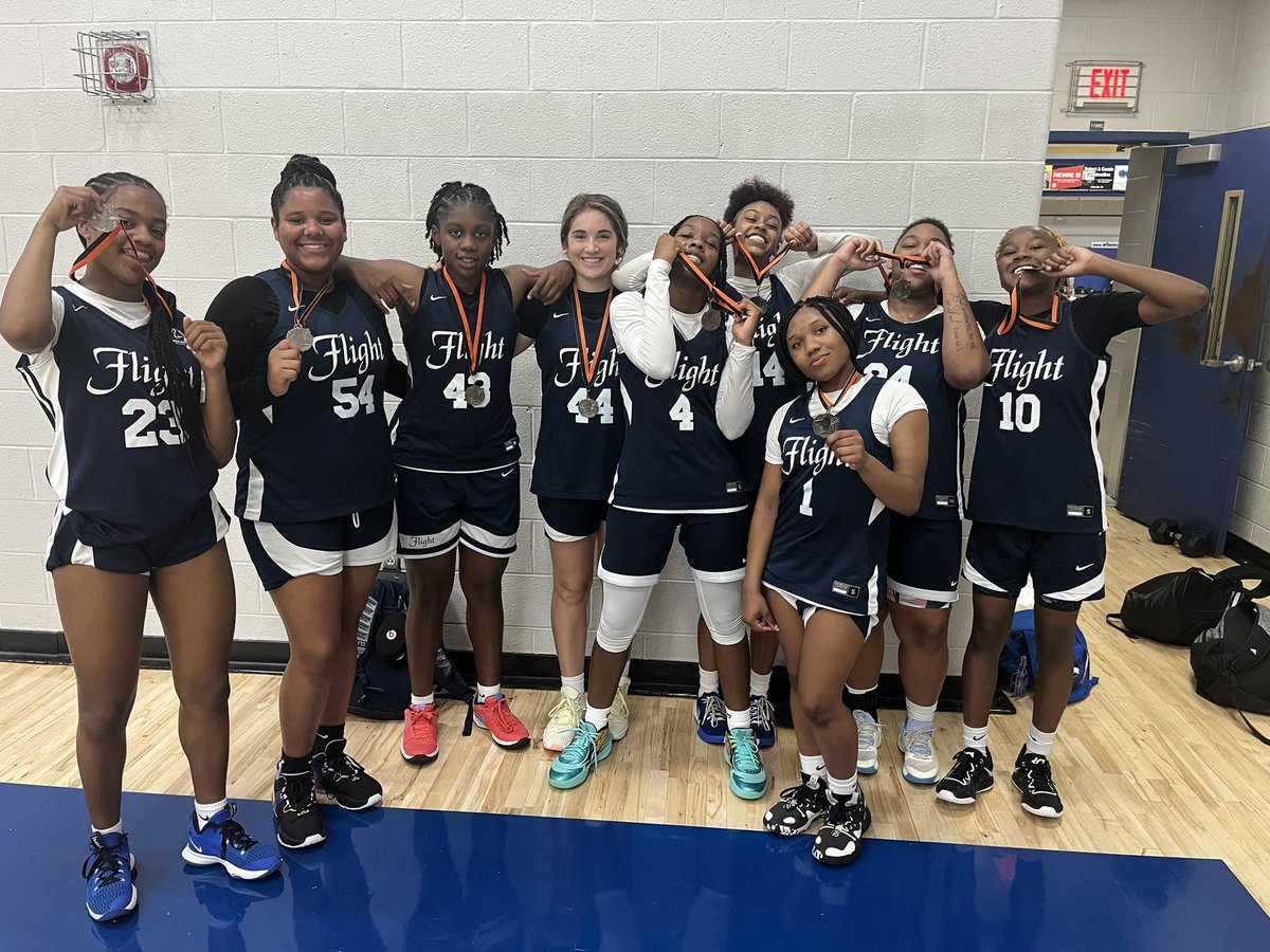 Way to end the summer winning the Back to School Skirmish. I’m proud of all of you @TiaraSpencer17 @secrethoops1 @ambriah_haynes @TheAshleyR2007