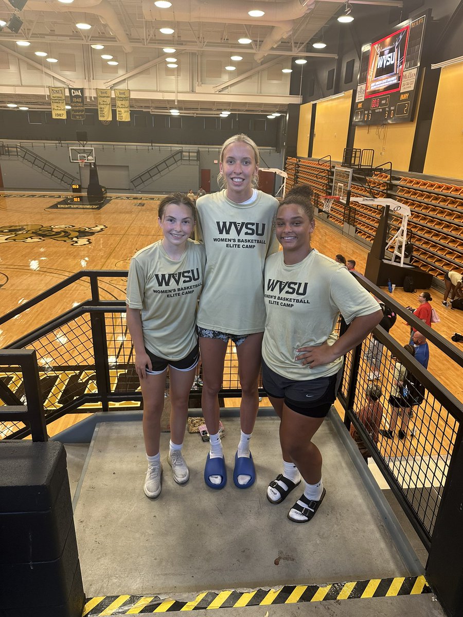 Had a great time today at <a href="/WVSULadyJackets/">WVSU W.BASKETBALL</a> camp, thank you <a href="/C_Marshalll/">Charles Marshall</a> !!