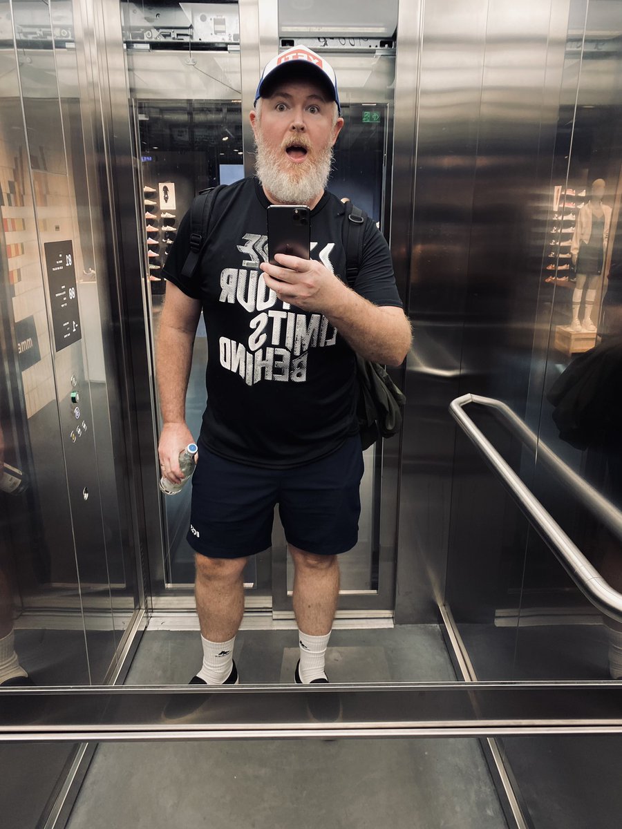 grantandy tweet media