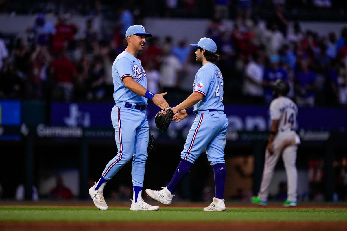 Texas Rangers on X: 6 in a row ✔️ 20 games over ✔️ Happy flight ✔️   / X