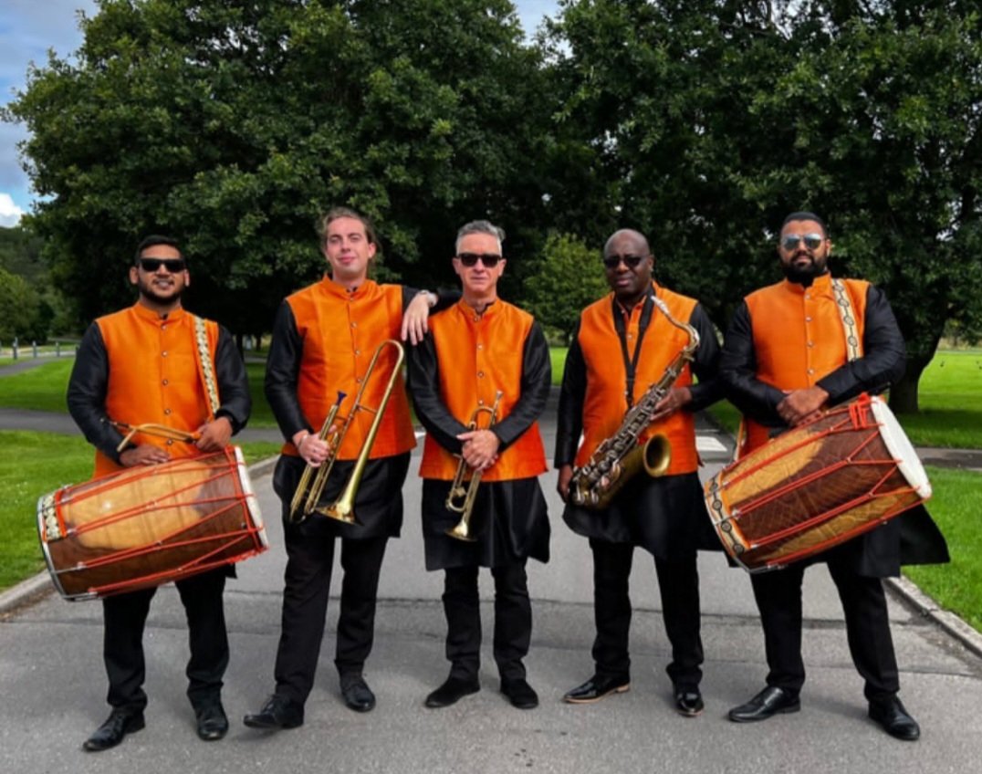 XclusiveServs's tweet photo. Our Band Baja Team out today for the wedding of Govinda &amp; Rachana #xclusiveservices #bandbaja @XclusiveServs https://t.co/ALb5tycKAJ
