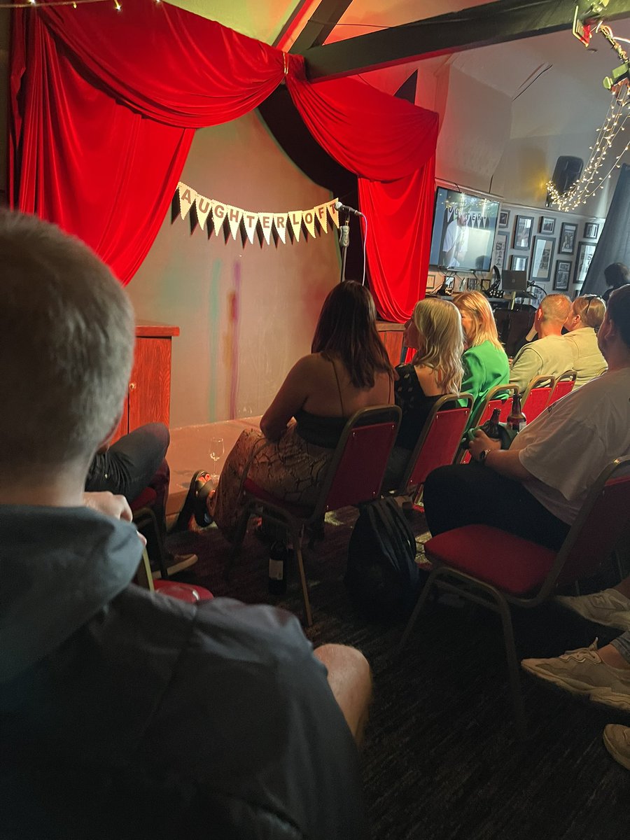 Loved <a href="/DanHasAPodcast/">Dan Nightingale</a> at <a href="/BlackHorseLE2/">BlackHorse Aylestone</a> tonight with my 2 besties 💕 and a whole row of noisy c*nts allegedly all called Jack Wilson 🤣🤣🤣