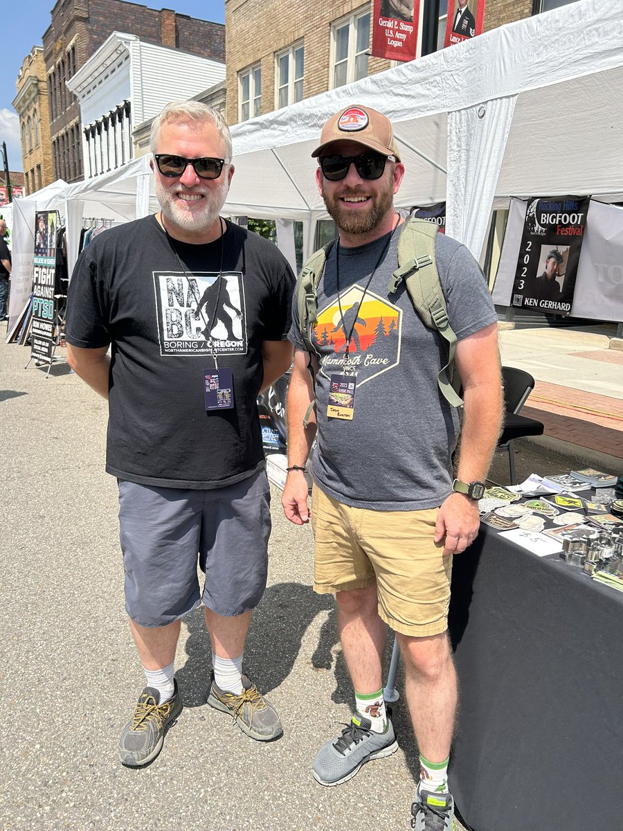 jpierceburton's tweet photo. So great to be at the #hockinghillsbigfoot festival this weekend! Great work #beaoutdoors
Great to chat w/ @CliffBarackman @squatchdet @ken_gerhard and #WildBill Missed a good time @ReverendMatzke https://t.co/kFgD1Zuybl