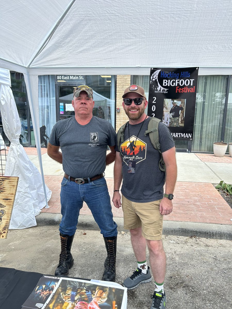 jpierceburton's tweet photo. So great to be at the #hockinghillsbigfoot festival this weekend! Great work #beaoutdoors
Great to chat w/ @CliffBarackman @squatchdet @ken_gerhard and #WildBill Missed a good time @ReverendMatzke https://t.co/kFgD1Zuybl