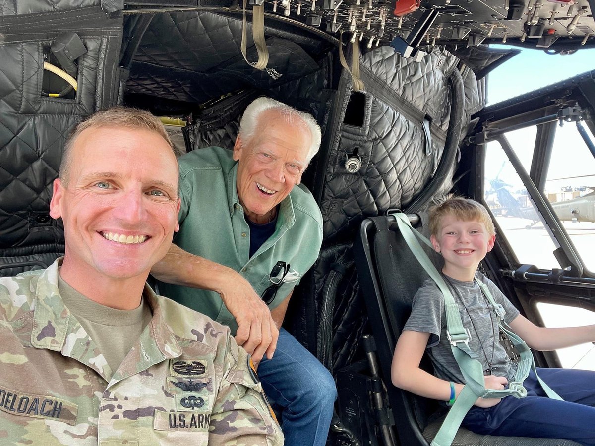 #USArmy aviator reconnects with his family through #ArmyPossibilities and lives of service.

📰 army.mil/article/267969