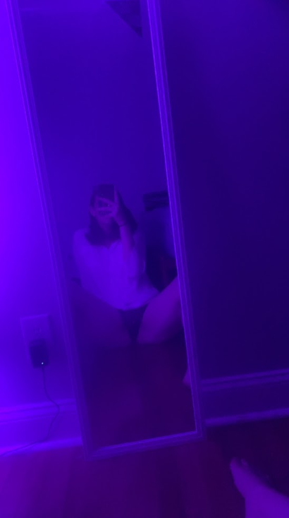 ShyyyBunny's tweet photo. Spread my legs moree👅💦 https://t.co/vWyRiTWtPE