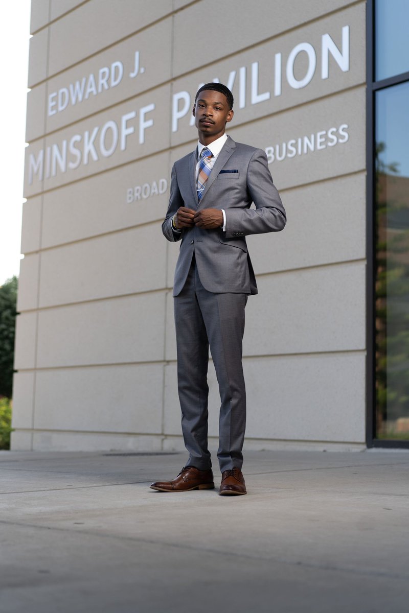 BBankTone's tweet photo. You gone fold from the heat, I applied pressure and made diamonds 💎 
MSU ‘22 - B.S. in Accounting 💰 https://t.co/ShY1oeuAxD