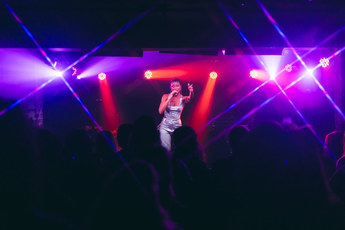 My heart is so full 🥰🥰 Thank you Eora/Sydney 🌹✨