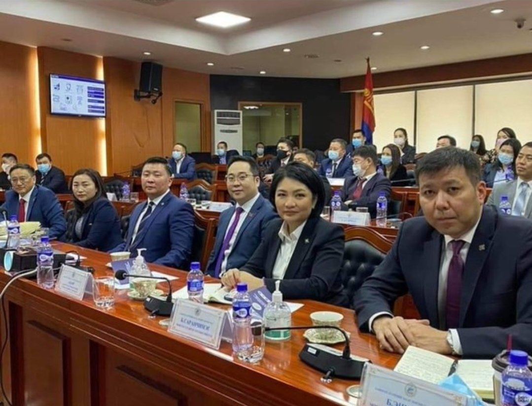 Ёстой нэг юу хийсэнгүй 8 жил боллоо. Баянзүрхчүүд дахиад сонгоно доо.