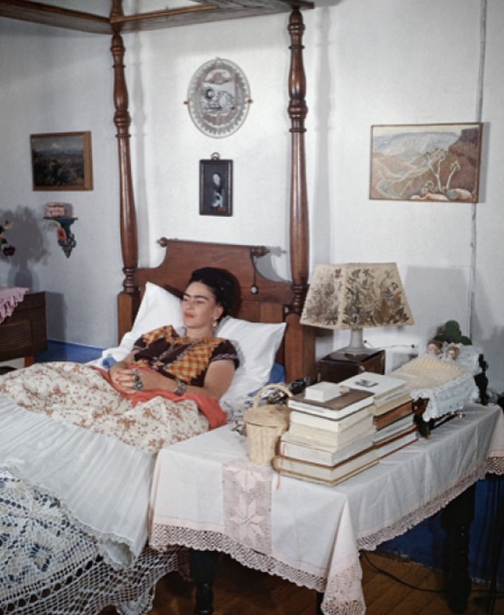 Historic Vids tweet media