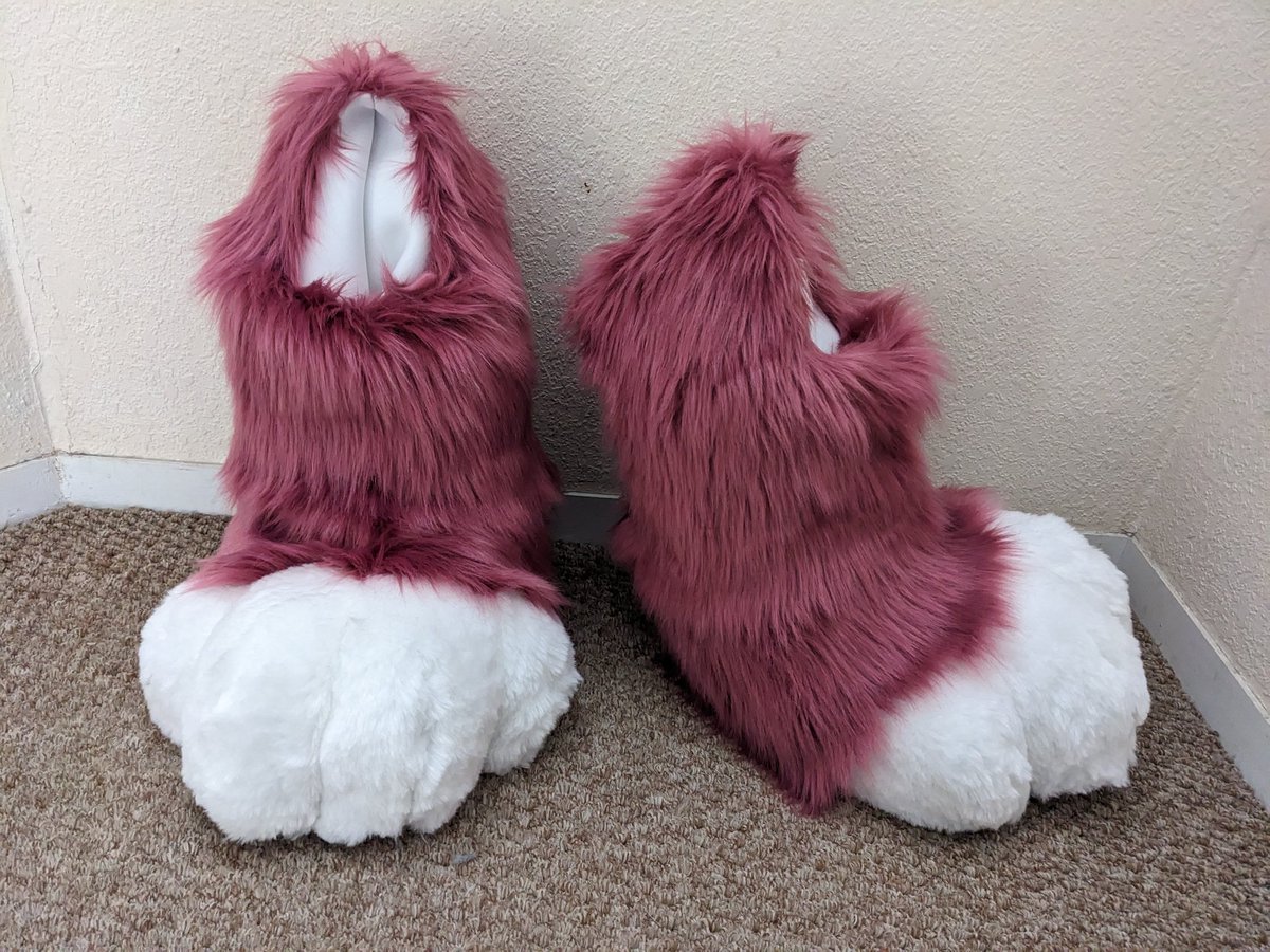 Chance to win FREE Digi feetpaws!!!

RT + Follow + comment the color

Ends when I reach 6.5k