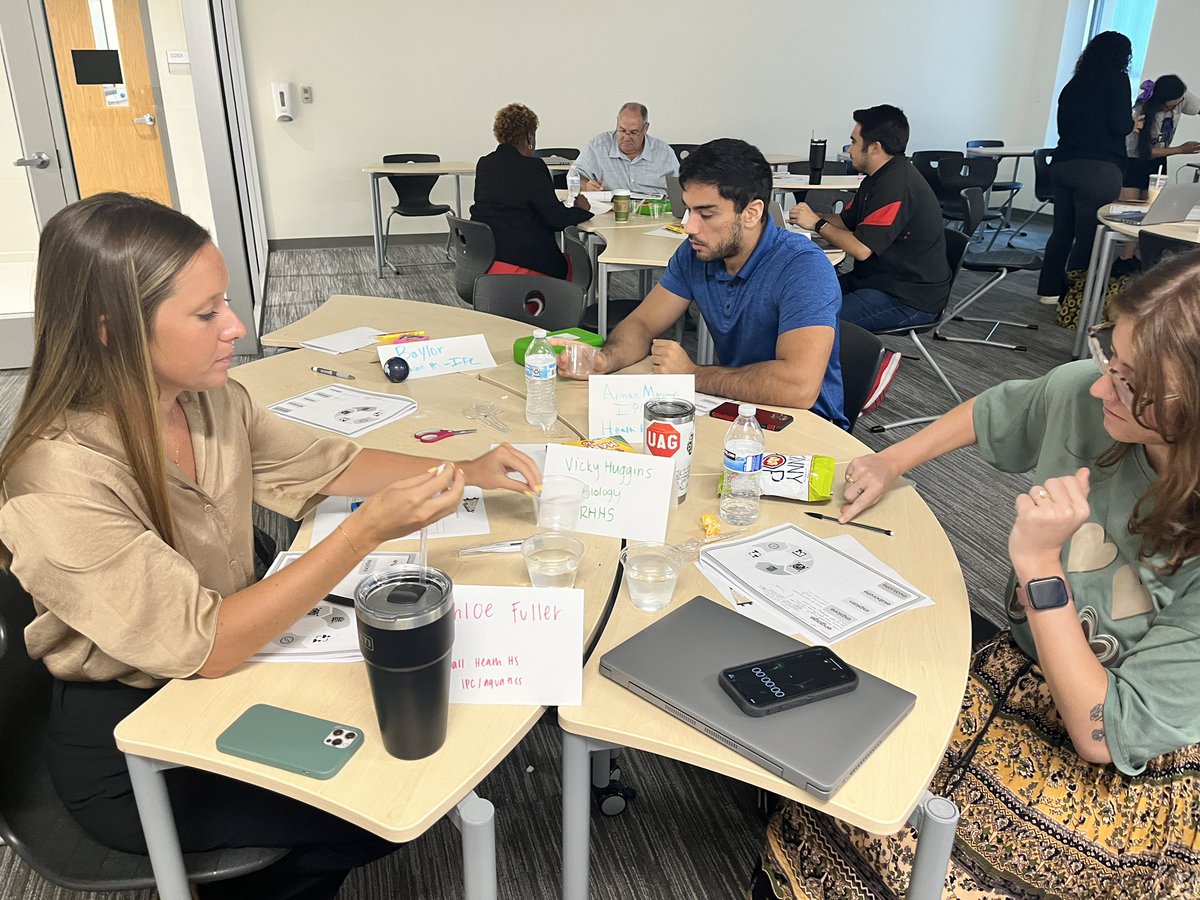 Welcome to the @SecondaryRISD science team! We are thrilled to have you on board, bringing your passion for science to our students. #TogetherRockwall