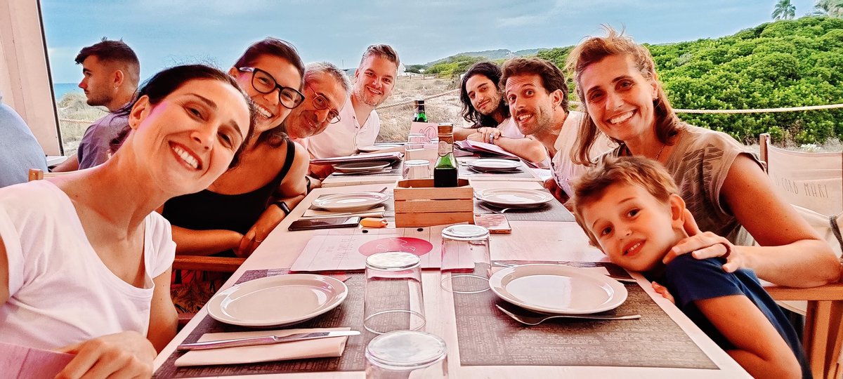 ShiverTweet's tweet photo. Can't really find the words to convey what I've seen sprout in this beautiful #CPjam. Yet, I see clearly that we have found the deeds to convey it in the next few months. Stay tuned! Aloha @CocoonPro #2023h2 https://t.co/87qAXUXyW2