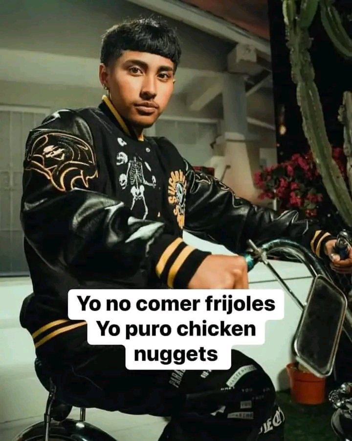CuriosoTrc's tweet photo. yo kerer chiken // yo kerer camote https://t.co/yfRD99HT0Z