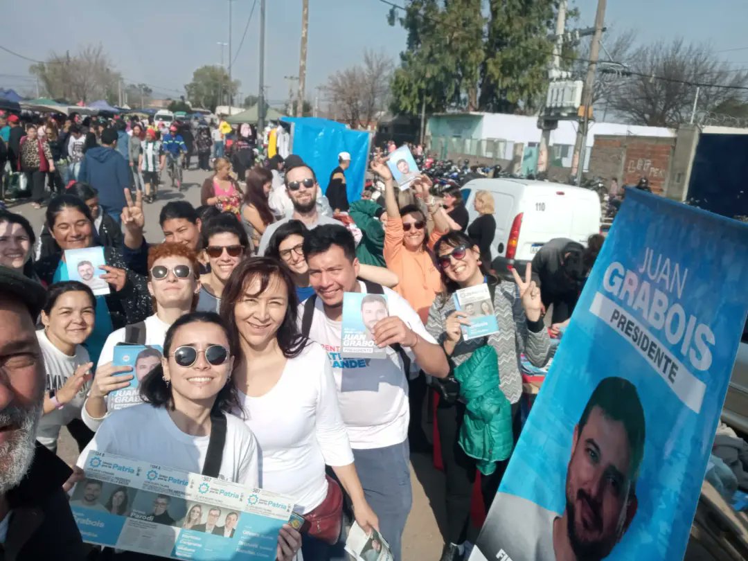 PatriaGrandeRos's tweet photo. Cuenta regresiva para votar a Juan Grabois en las PASO☀️✌🏼

La Argentina Humana que necesitamos se construye entre todxs! Sumate estos últimos días a los puntos de difusión y actividades de la campaña. 

#Juan23 #Rosario 
@porlapatria_jg https://t.co/10pAVkEyr2