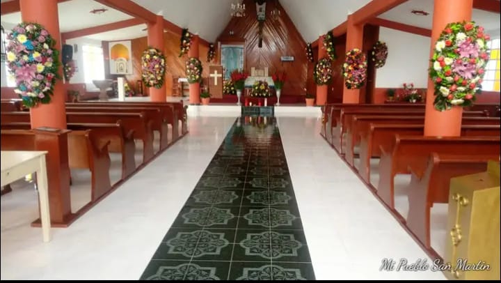 San Martín Morelos cuenta con su capilla dónde festejan al santo patróno el 11 de noviembre