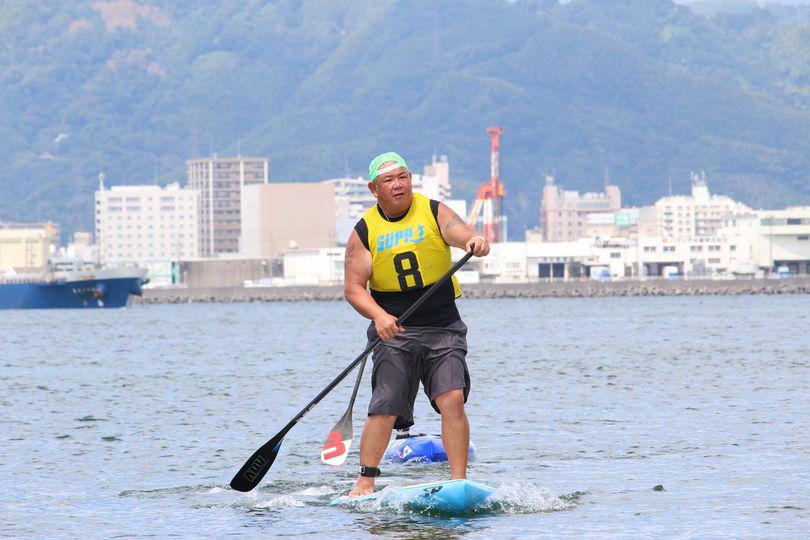 hdsupdjcapone's tweet photo. 2023三保カップ🏄‍♂️
SUPビギナークラスで頑張って来ました。途中、ウネリと風が強くなって落水しないように踏ん張るだけで
���一杯(((^^;)
とりま、完漕ぎ出来て良かった(^_^)v
#三保カップ #スタンドアップパドルボード #サップレース #清水港 #カポネ https://t.co/LJGjVEc02V