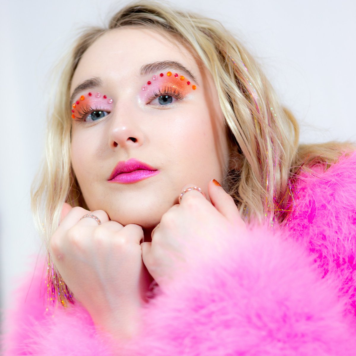 _ColeMcCormick's tweet photo. This week on AMERICA+
#1 Trending V4V Artist @ainsleymusic07 stops by and talks about how she discovered #Bitcoin and what inspires her music.
https://t.co/CH5Pa7htMM
"She's Like Pretty Punk"
The Best way to support Ainsley is to boost this episode where she has 55% of the value split or go to her @wavlake page where she gets even more value - https://t.co/LbZe6J7z6X
I Am Building the Community
on @fountain_app where you can send Bitcoin to your favorite podcasts, it's revolutionary