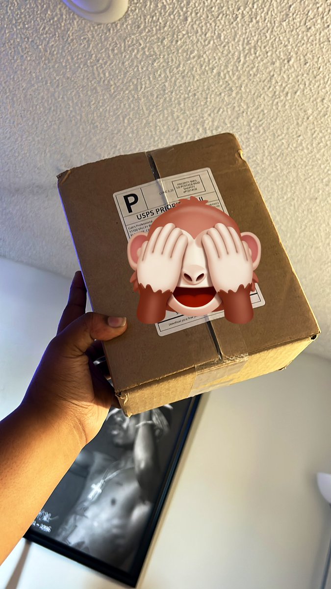 RayshelleMc's tweet image. Received my first SHOPIFY COLLAB PACKAGE! 🥹💗 Now just waiting for the other 2 to get here! . If you are just getting started and doubting your progress, patience is key your time is near. Put in the work and it will come. #ugc #ugccommunity #tempecontentcreator