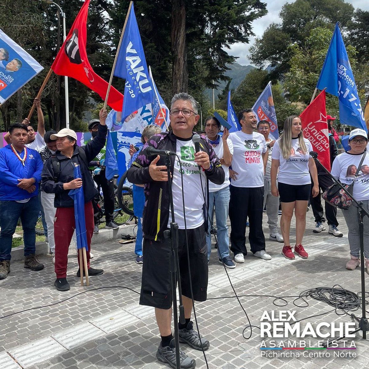 AlexRemache's tweet photo. ¡Hoy cientos de personas pedaleamos juntos en #Quito por un #Yasuní y #Chocó Andino libre de explotación! Proteger estos pulmones del planeta es vital. ¡Unámonos por el futuro de nuestras generaciones y el futuro de nuestra madre tierra! 🚴‍♀️🌳🌍 #ClaroQueSePuede 🌱🐾🦋 https://t.co/cJ9zgTekik