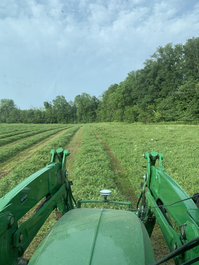 Got some #CowChow wrapped up today thanks to <a href="/nick_toll/">nick toll</a>. Wasn’t a dry hay week but should make great feed this winter!