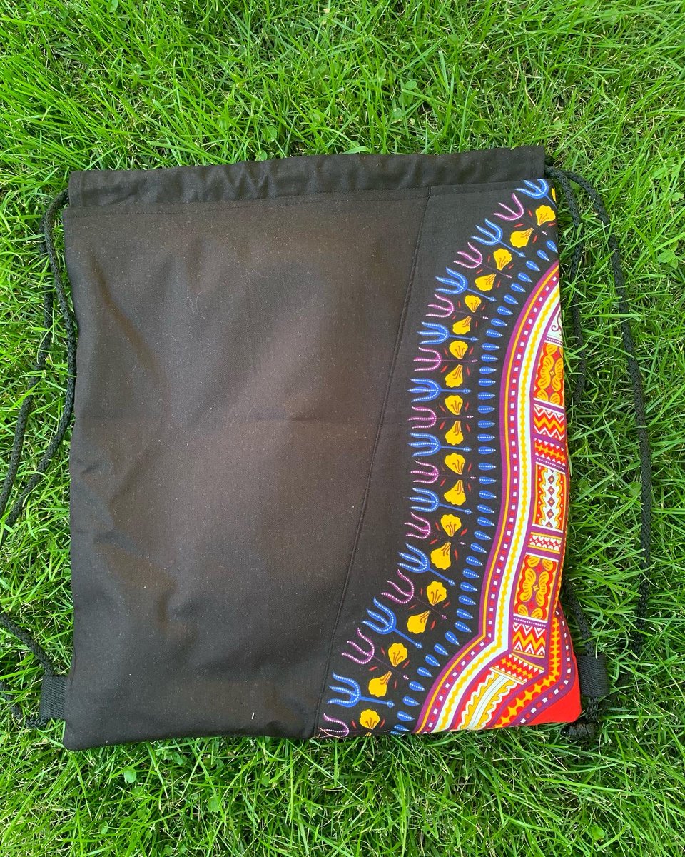 NgomoUk's tweet photo. Handmade Drawstring backpack
👜 Embrace Culture, Elevate Style! 🌟
https://t.co/NiaaNRed6q

#DrawstringBag #StylishDrawstring
#FashionDrawstring #TrendyDrawstring #AnkaraDrawstring
#WaxPrintDrawstring #AfricanPrintBag #EthnicDrawstring
#HandmadeDrawstring
#UniqueDrawstring https://t.co/oPx21Fw0Xq