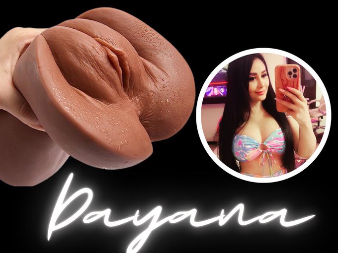 Watch 🎀Dayaanna Perez Sosa🎀's leaked NSFW photo on TwXstars