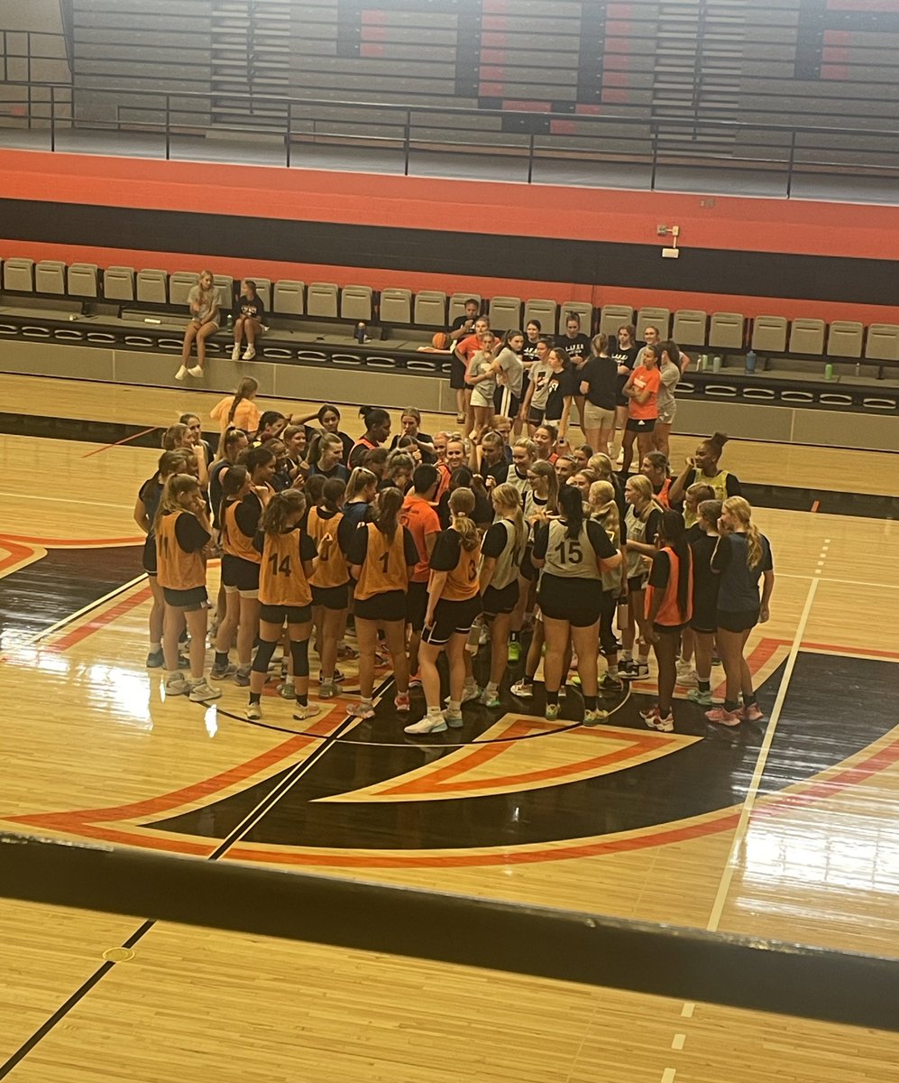 Peyton Hoffman tweet media