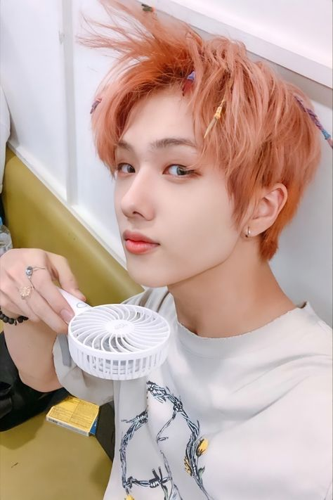[ day 3 ! ]

 hi, i’m ry &amp; i’m looking for interactive #moots !

— she / her,  filo  
— lf for nctzen, teumes, my, blink, riize stan moots !  
—  any fandom is welcome ★  
— not new to #stantwt &amp; #kpoptwt
      
↺ / ♡ to be moots &amp; to spread ! tysm <3