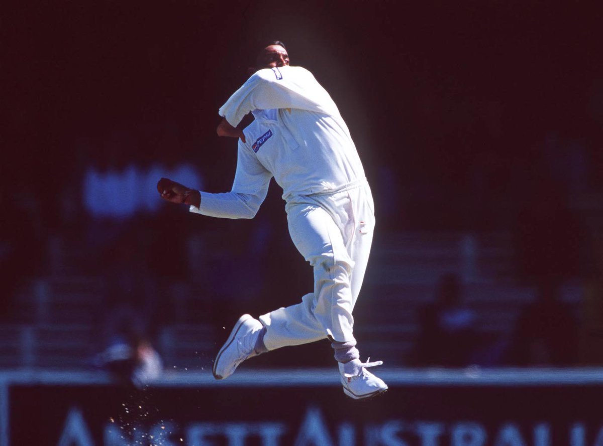 ESPNcricinfo (@espncricinfo) on Twitter photo Fast bowlers in their run-up are poetry in motion, all windmilling arms and legs. Or, if you're Shoaib Akhtar, a pretzel.
Check the <a href="/cricketmonthly/">The Cricket Monthly</a> photo feature on airborne cricketers: es.pn/3ONp6C4 Fast bowlers in their run-up are poetry in motion, all windmilling arms and legs. Or, if you're Shoaib Akhtar, a pretzel.
Check the <a href="/cricketmonthly/">The Cricket Monthly</a> photo feature on airborne cricketers: es.pn/3ONp6C4