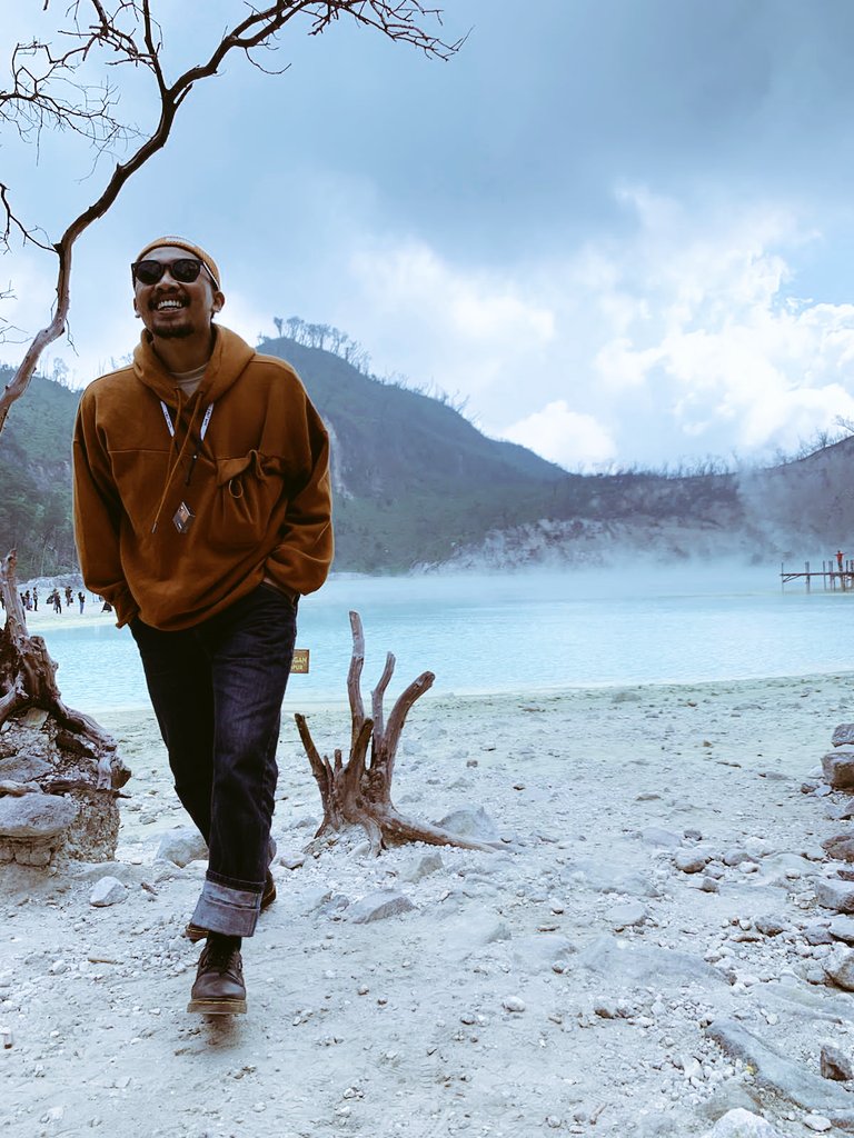 Mahdar_A's tweet photo. Setiap langkah kita adalah pristiwa dan kenangan, kadang menyesali sesuatu yang telah di lewati akan menjadi beban pikiran yang akan menghambat masa depan. (dedicate this life to Allah) https://t.co/cuxnt8UXJ8