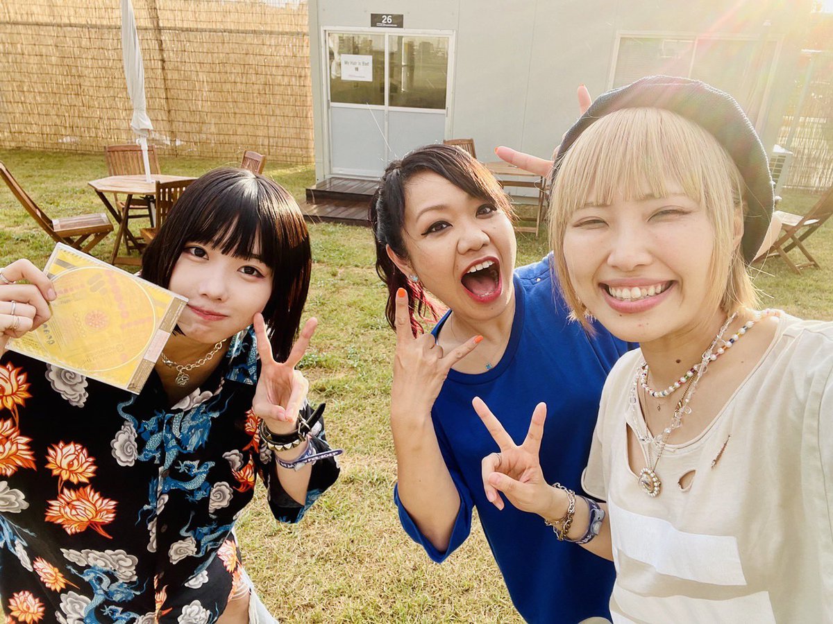 aNo2mass's tweet photo. 見に来てくれた人々ロッキン https://t.co/0LJCugPZnr