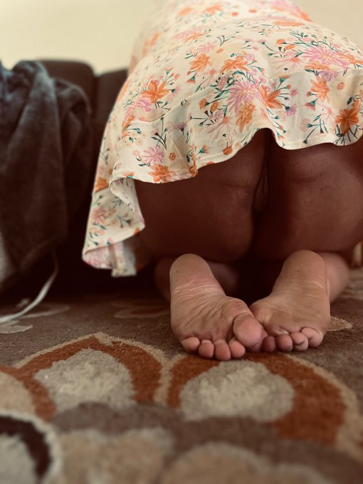 Who can cum get behind me😈💋💦🍑 #bendmeover #bigass #nsfwcontent #bbw #blonde https://t.co/K8iFk3M16w<a href="/tag/bendmeover"class="tags">#bendmeover</a><a href="/tag/bigass"class="tags">#bigass</a><a href="/tag/blonde"class="tags"><span>#blonde</span></a><a href="/tag/bbw"class="tags"><span>#bbw</span></a><a href="/tag/nsfwcontent"class="tags"><span>#nsfwcontent</span></a>