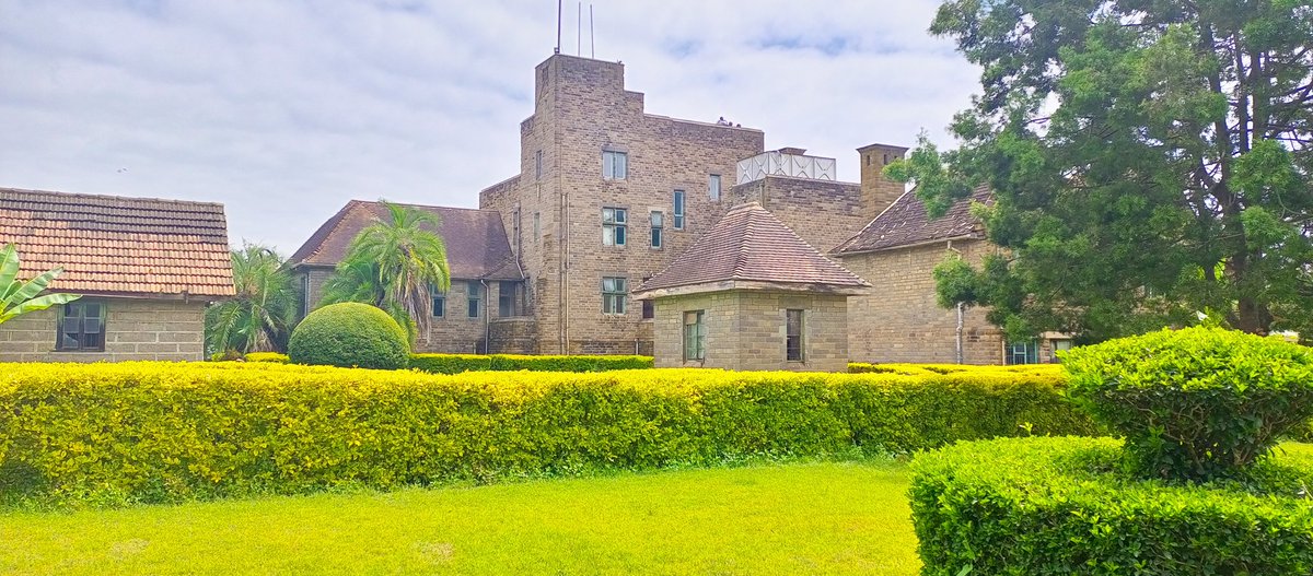 ClanzRyan's tweet photo. Lord Egerton Castle: Located in Nakuru off the Nairobi – Nakuru highway about 13 Kilometres from Nakuru town, the Lord Egerton Castle is not only a historic landmark it is an exquisite piece.......

 Kindly visit ALT for more information

 #thetraveller
#theadventurer
 #knowkenya https://t.co/FLOxRR4sBV