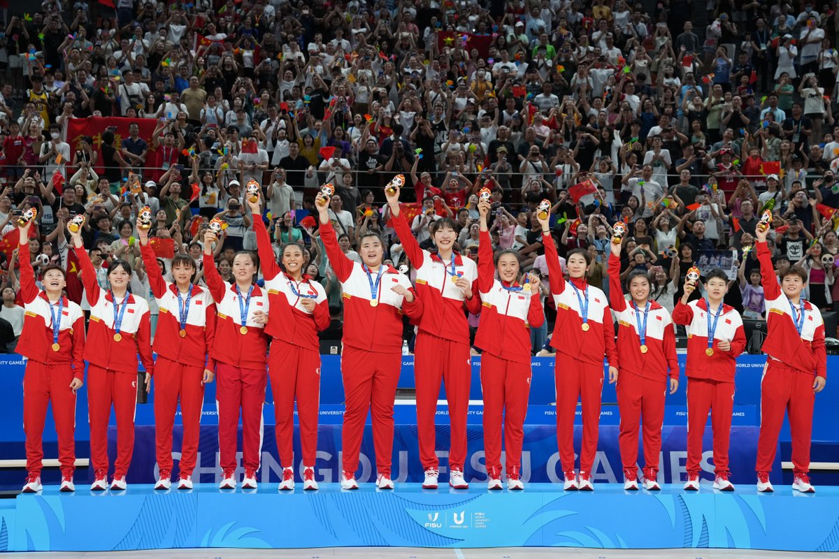 tonglutour's tweet photo. Congratulations to the Chinese Women’s Basketball Team on their incredible victory at the Chengdu Universiade! 🏀🏆🎉 #ChengduFISUGames #ChineseWomensBasketball #Champions #Chengdu2021 #FISUGames #诗画桐庐 #China #Zhejiang #Tonglu #FuchunRiver #AmazingChina https://t.co/TnKBOMj7Gb