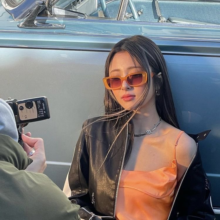 this jihyo                          this yunjin