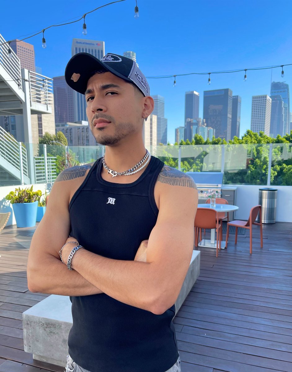 jessegmzz's tweet photo. HARD SUMMA🫡 https://t.co/ce5dv5nDlg