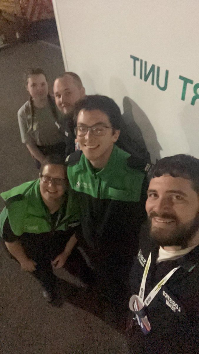 llangridgesja's tweet photo. Last logistics team packed up and done for the weekend, another fun weekend at #BrightonPride2023 @caroline_olney @MattMansfield2 Sam and Sophie 😊 @SJA_Logistics https://t.co/wNBOZTN1Fj