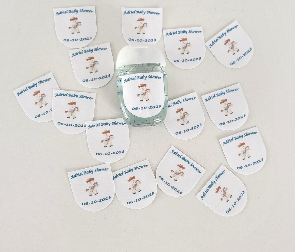arodcustom's tweet image. Need stickers for hand sanitizer favors? Send us a ✨️DM✨️ to PLACE YOUR ORDER!!💫 #handsanitizer #babyshower #cowboy #cowboytheme #itsaboy💙 #stickers #partyfavors #arodcustomparty #arodcustom #stickersforparty #handsanitizerfavors #babyboy