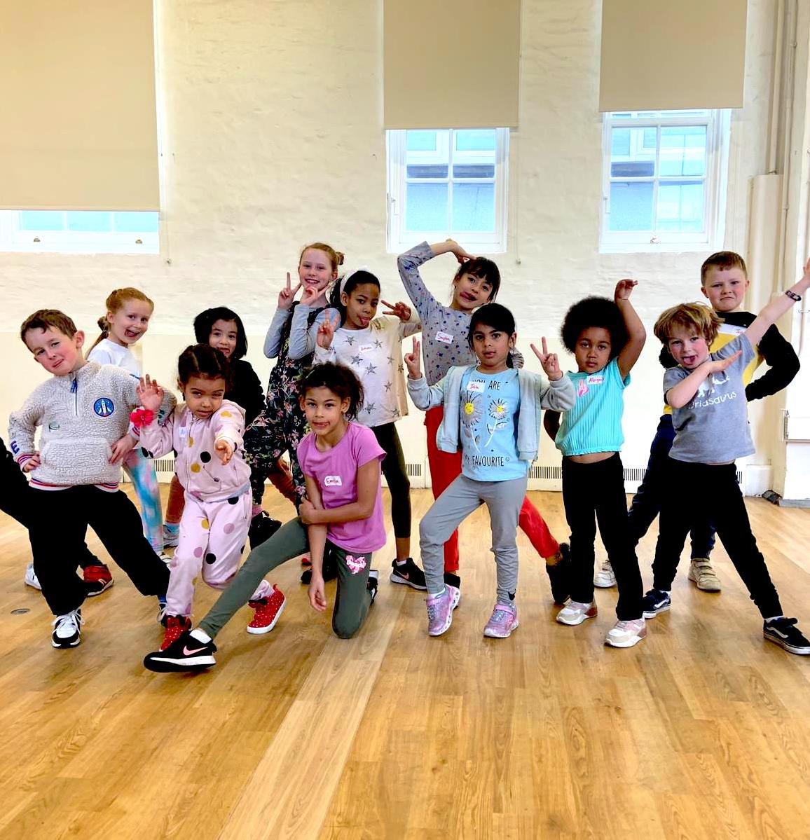 Funky Moves tweet media