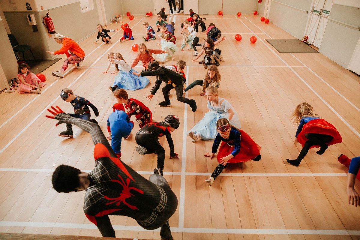 Funky Moves tweet media